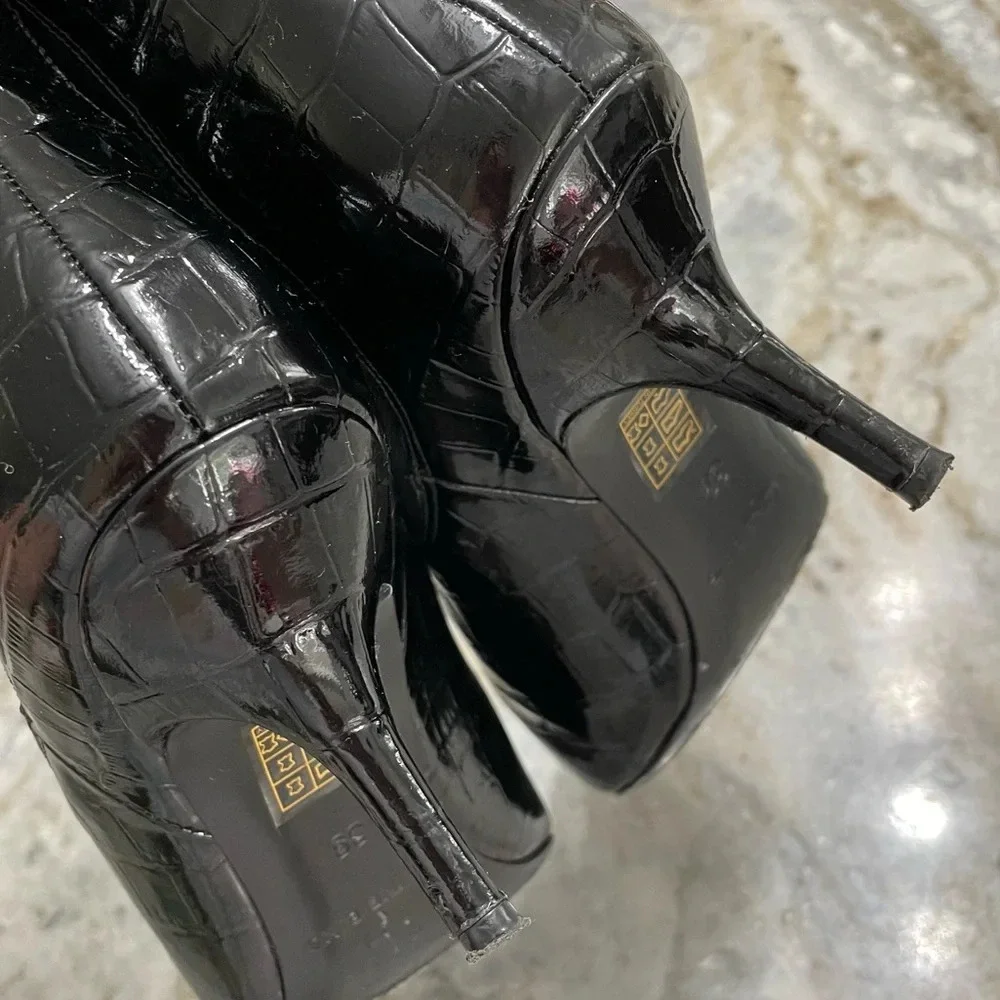 Anine Bing Stevie Black Croc Leather Booties size 39